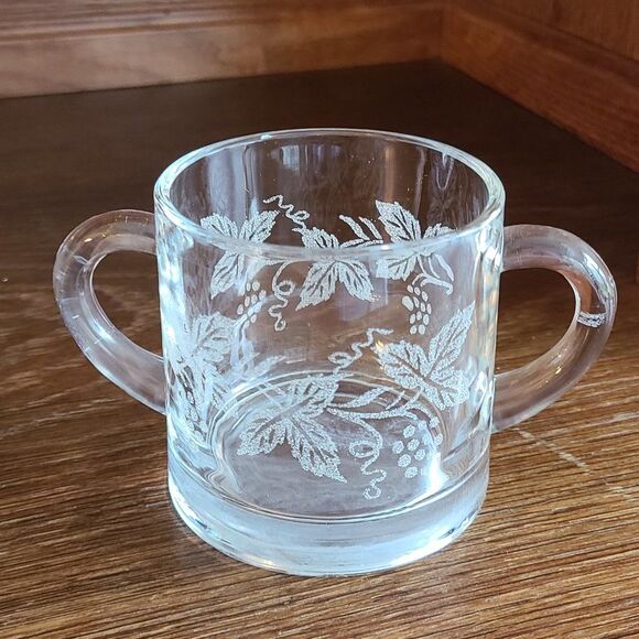 Vintage 50s Clear Glass Sugar Bowl Acid Etched With Grapes, Vine And Leaf Design - Picture 2 of 13